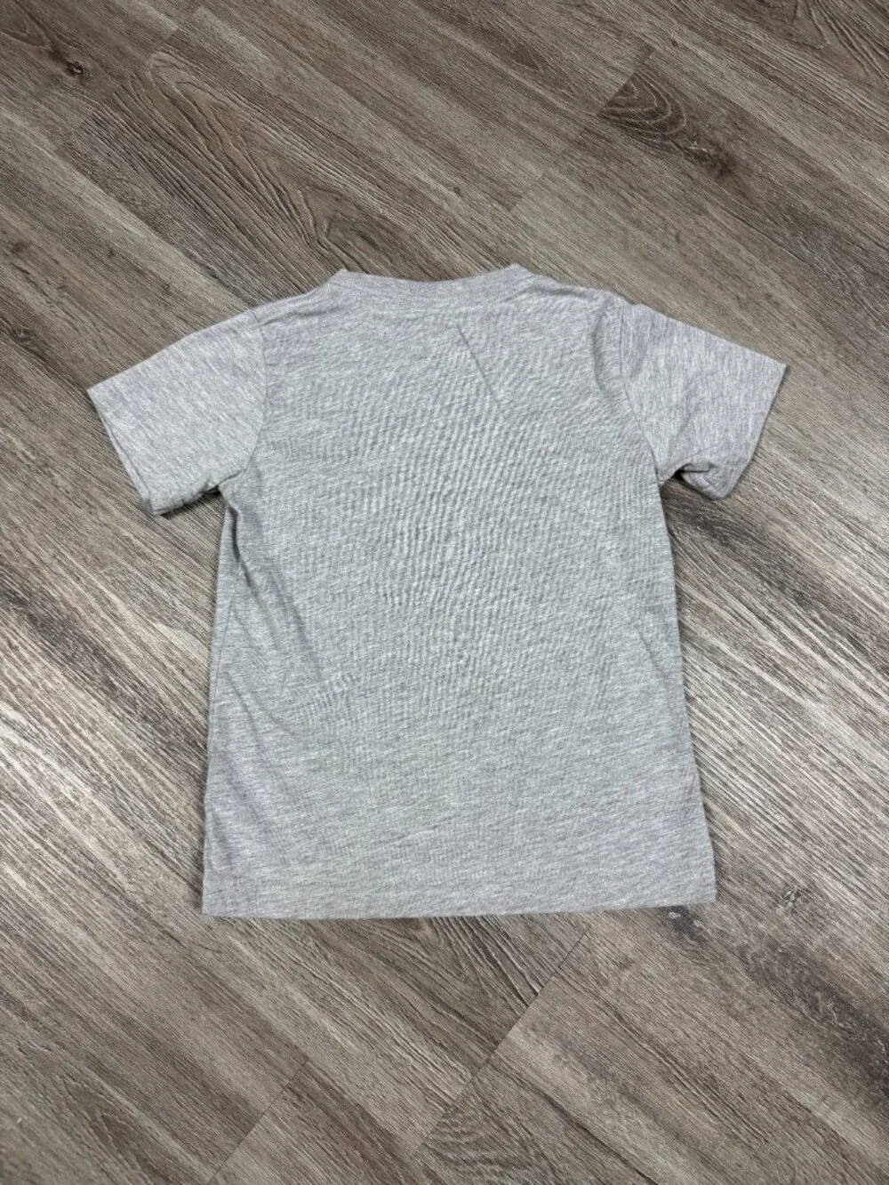 Grey Nike Youth Kids Just Do It T-Shirt Short Sleeve Size 6 (5-6 YRS)